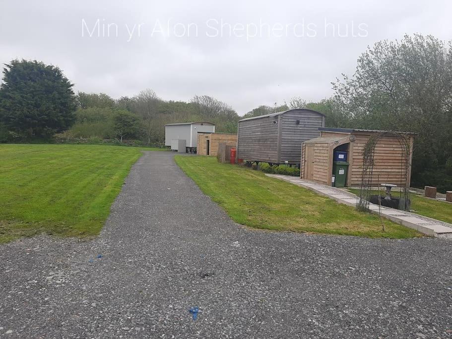 Anglesey New Modern Shepherds Hut With Spa Hot Tub Gwalchmai Luaran gambar